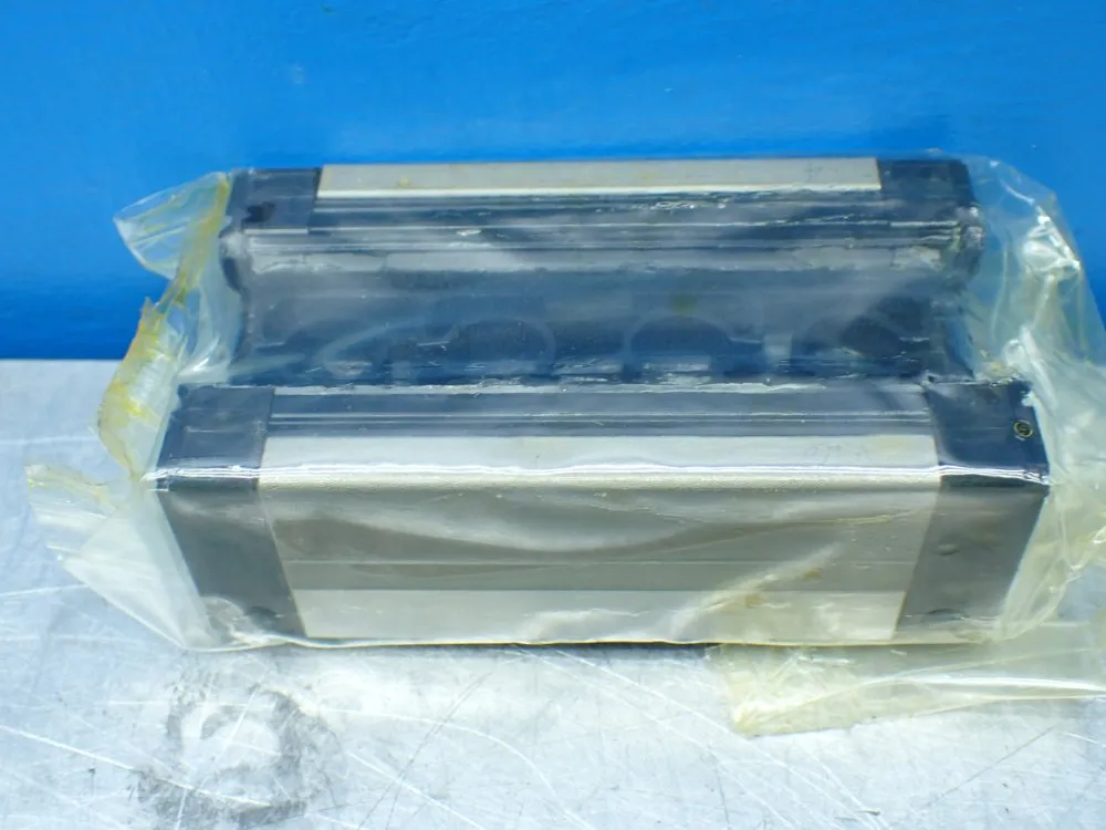 Thk 34mm Rail, 70mm Wide X 122mm Long Linear Caged Ball Carriage For Profile Rail - Shs35v1ss(gk) Block