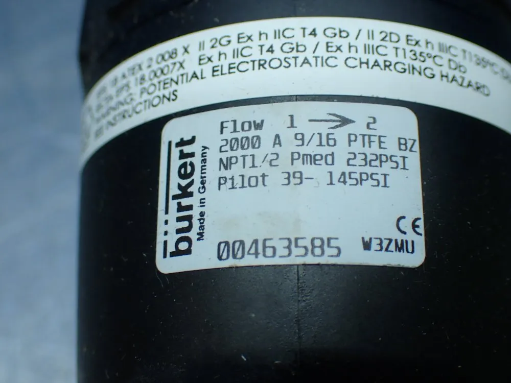 Burkert 2/2 Way Angle Seat Valve - 00463585