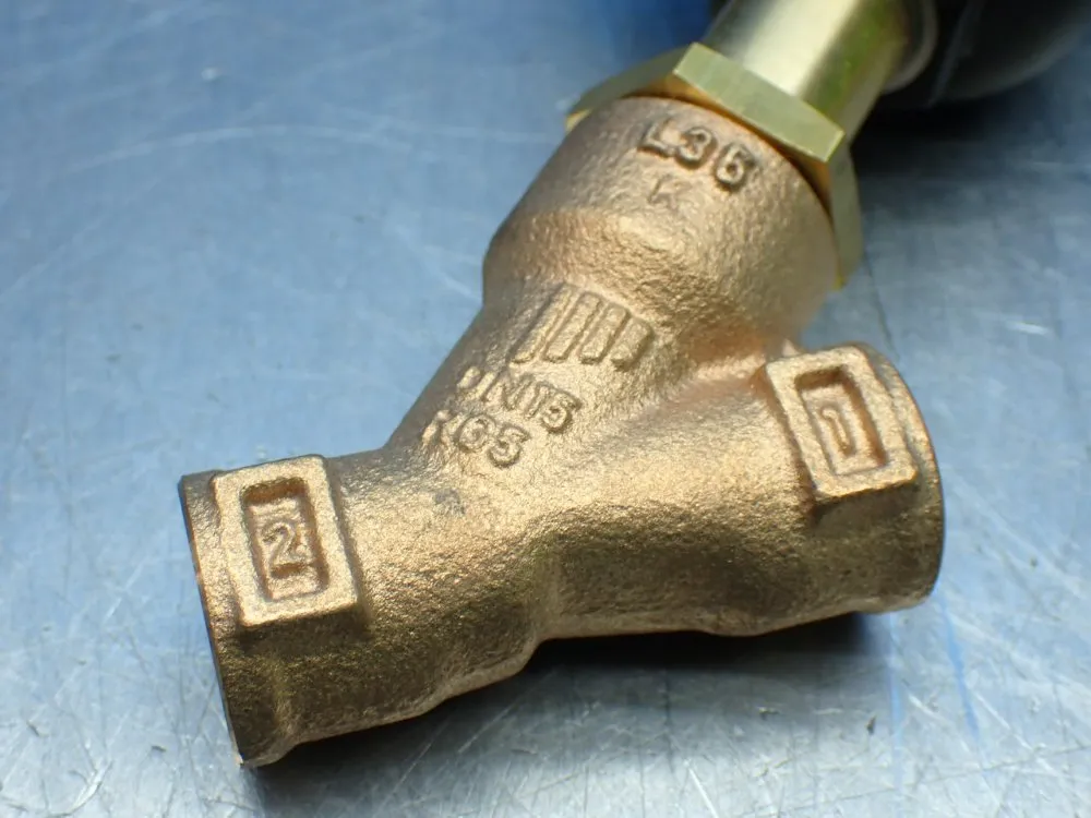 Burkert 2/2 Way Angle Seat Valve - 00463585