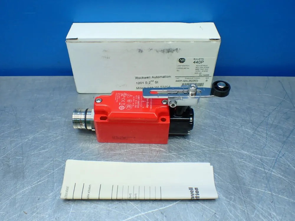 Allen-bradley Adjustable Roller Type Limit Switch - 440p-malb22m9