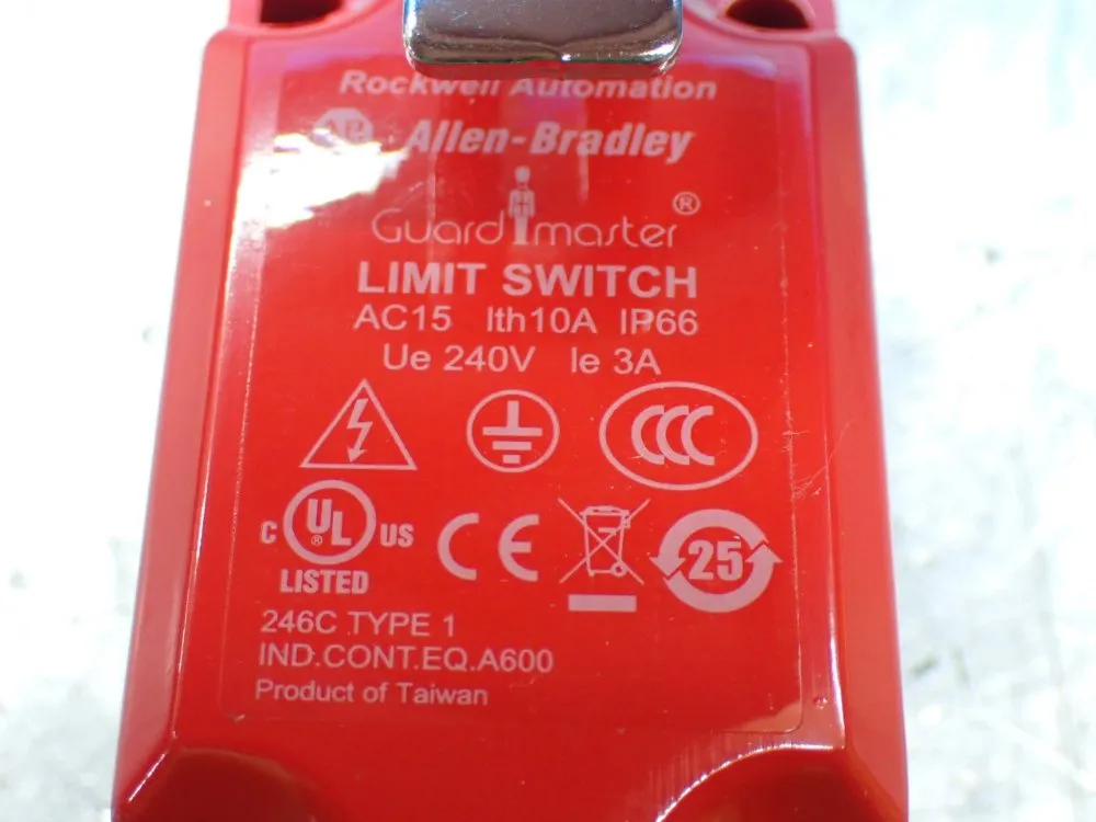 Allen-bradley Adjustable Roller Type Limit Switch - 440p-malb22m9
