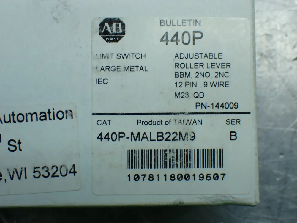 Allen-bradley Adjustable Roller Type Limit Switch - 440p-malb22m9