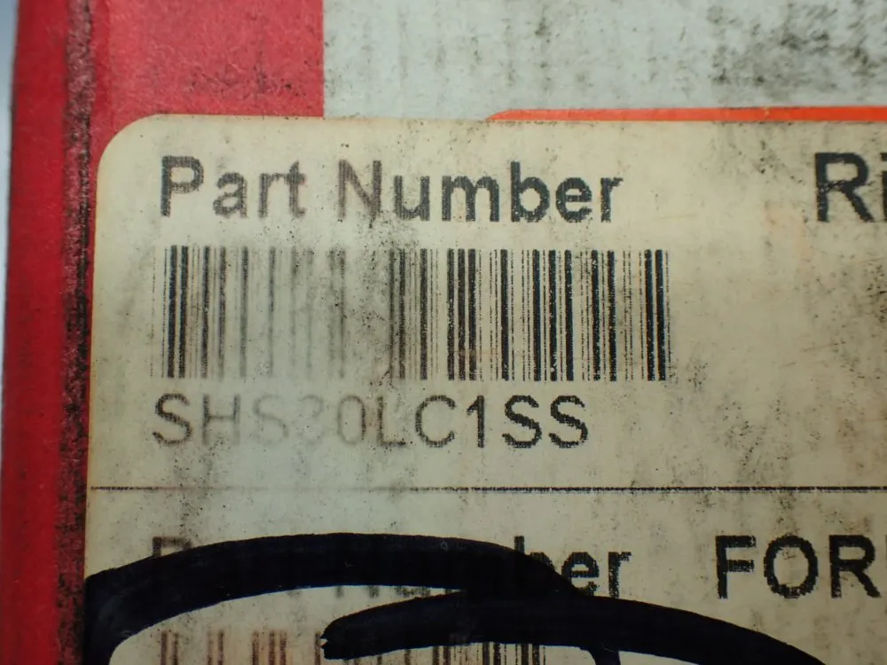 Thk 28mm Rail, 90mm Wide X 131mm Long Interchangeable Linear Caged Ball Carriage For Profile Rail - Shs30lc1ss