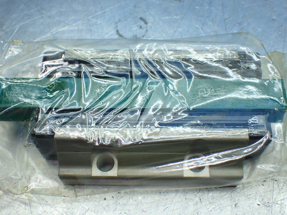 Thk Interchangeable Linear Caged Ball Carriage For Profile Rail - Shs30lc1ss