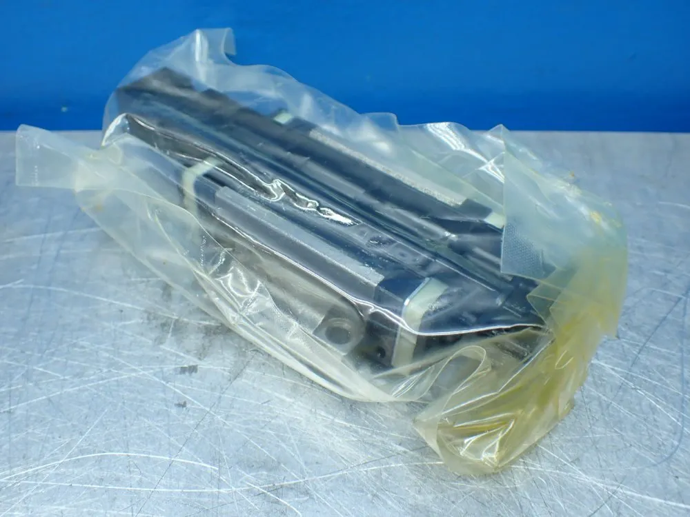 Nsk 20 Mm Rail Size, 69.8 Mm Wide Linear Guide Standard Ball Carriage Profile Rail - Nah20emz