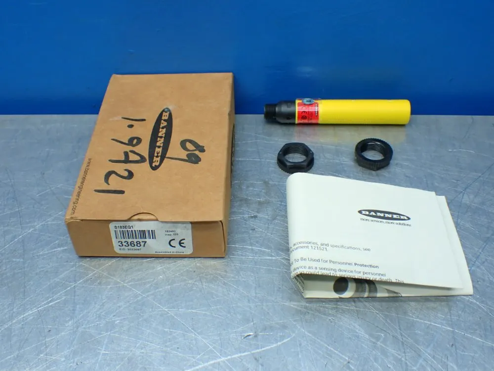 Banner Epoxy Encapsulated Barrel-mount Photoelectric Sensor - S183eq1
