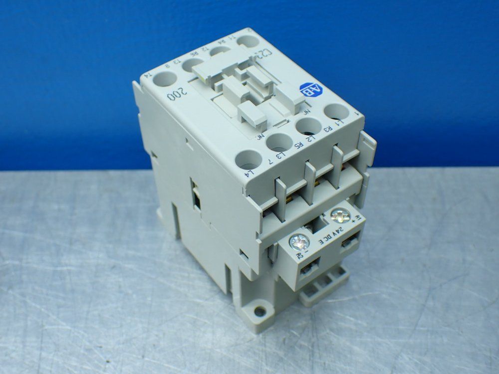 Allen-bradley Contactor - 100-c23ej200