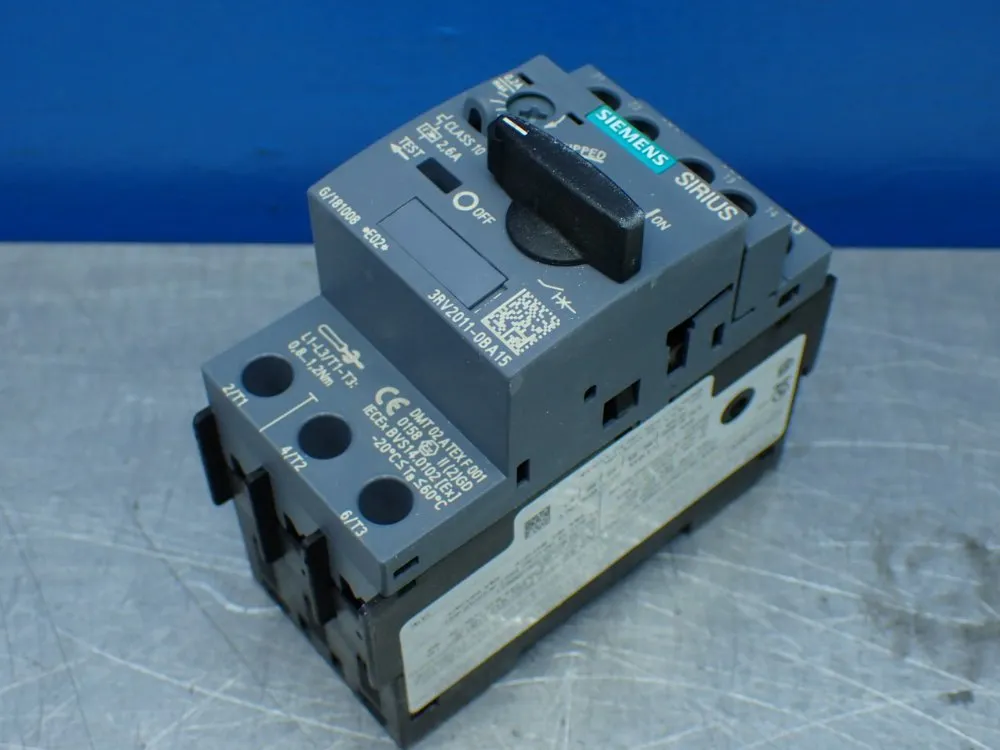 Siemens Motor Protection Circuit Breaker - 3rv2011-0ba15