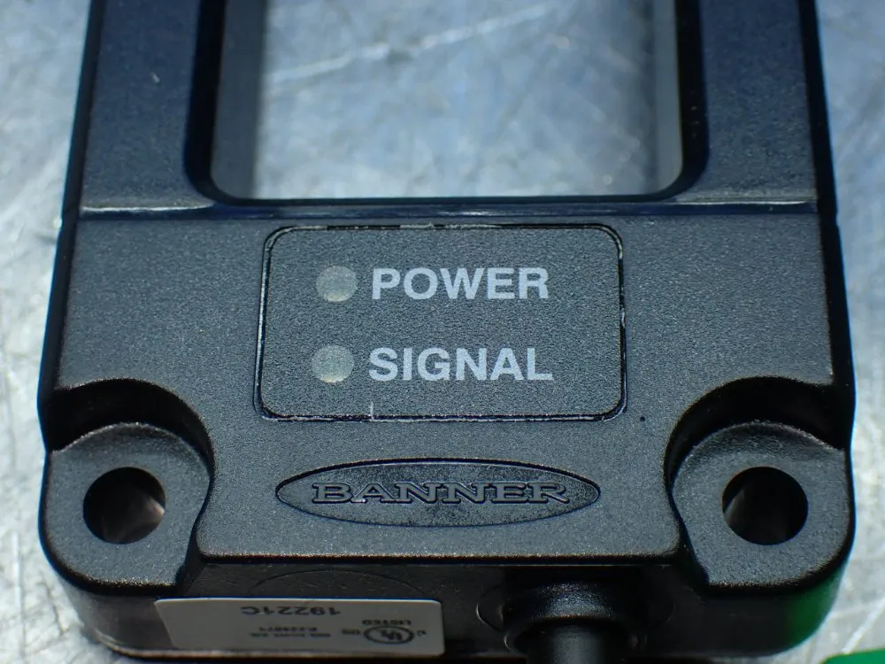 Banner Slot Sensor. 74314 - Slo30vb6yqpma13lodo