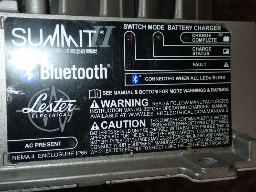 Summit Switch Mode Battery Charger - 79-308-57