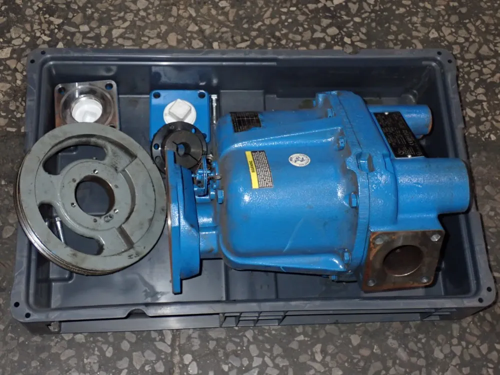 Total Control Systems .5-50 Gpm Hydraulic Gear Pump - 682-15spd2at2