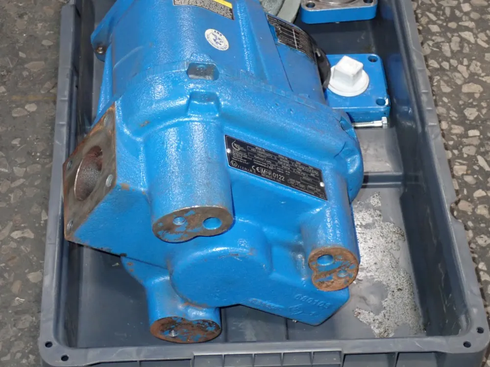 Total Control Systems .5-50 Gpm Hydraulic Gear Pump - 682-15spd2at2