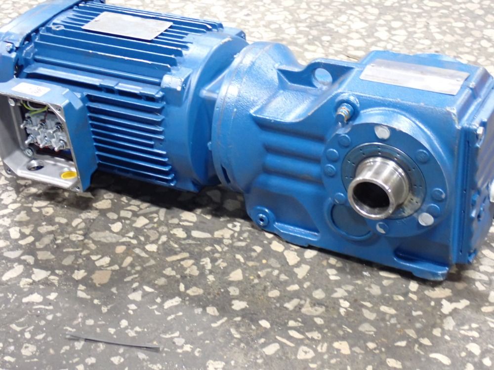 Sew 1.5 Hp Gear Drive