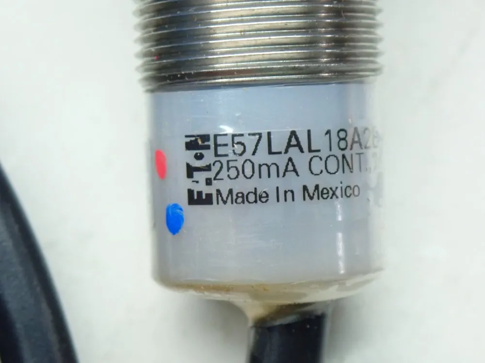 Eaton E57-series Inductive Proximity Sensor - E57lal18a2e