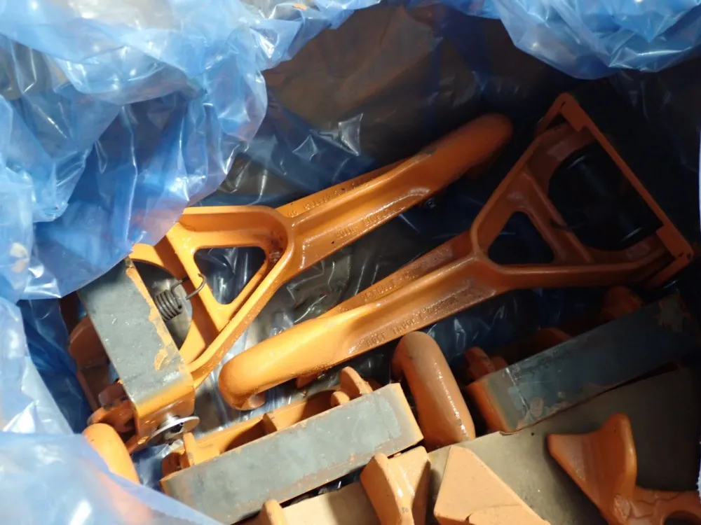 Rose Truck & Caster Hook Coupler