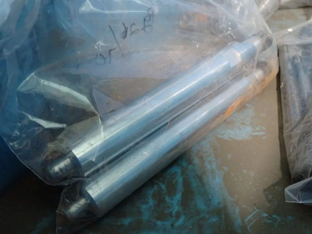 Head Cap Screws, Pins