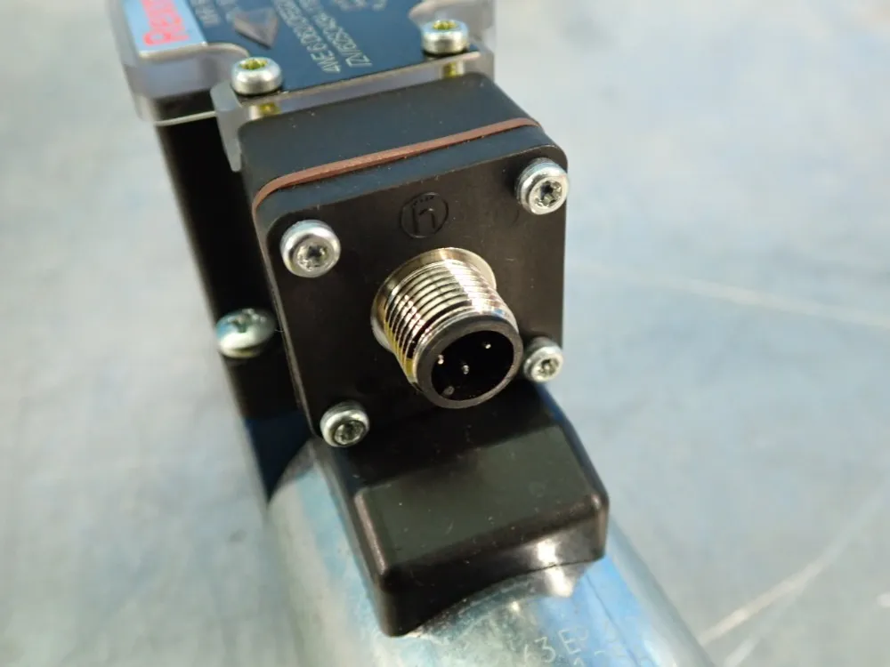 Rexroth Directional Control Valve - R978030643