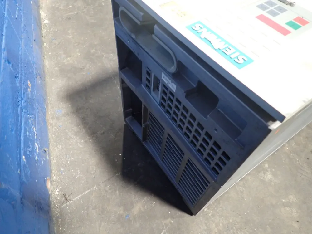 Siemens Ac Drive - 6se7023-8td61-z