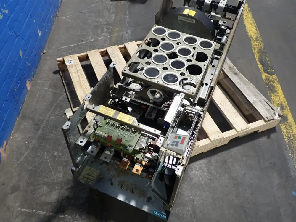 Siemens Vector Control Converter Chassis Unit - 6se7032-6eg6o-z