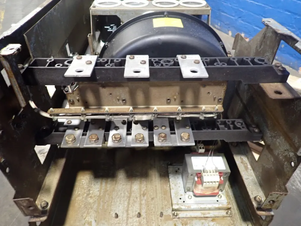 Siemens Vector Control Converter Chassis Unit - 6se7032-6eg6o-z