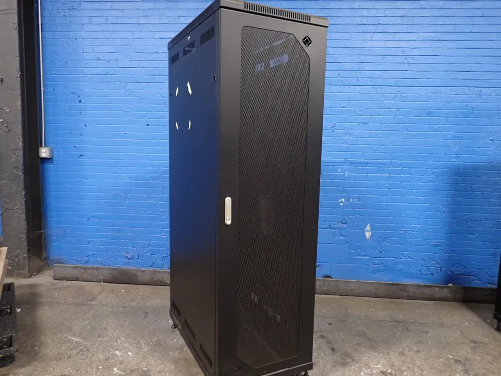 Black Box 21" X 39" X 76" Server Cabinet - Rm2540a