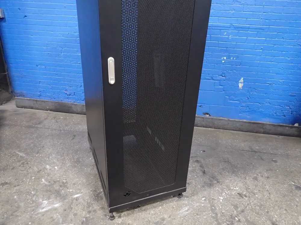 Black Box 21" X 39" X 76" Server Cabinet - Rm2540a