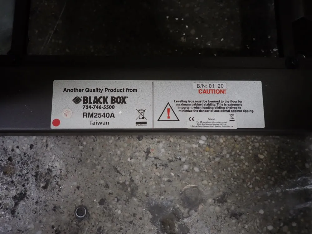 Black Box 21" X 39" X 76" Server Cabinet - Rm2540a