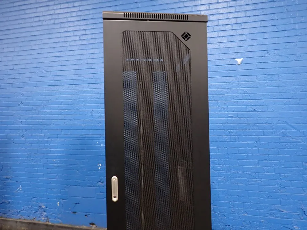 Black Box 21" X 39" X 76" Server Cabinet - Rm2540a