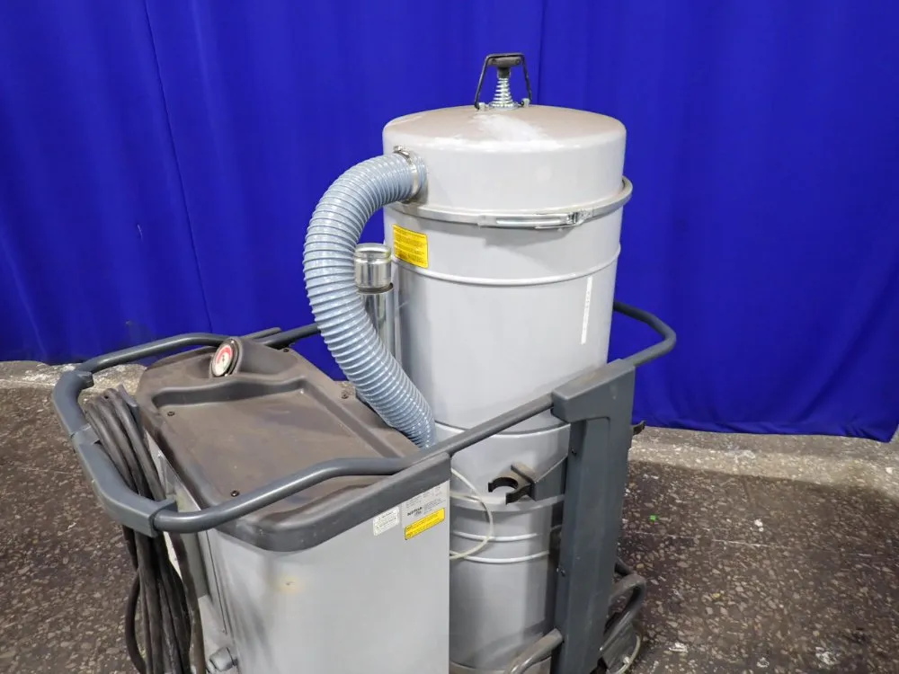 Nilfisk Vacuum Cleaner - T26