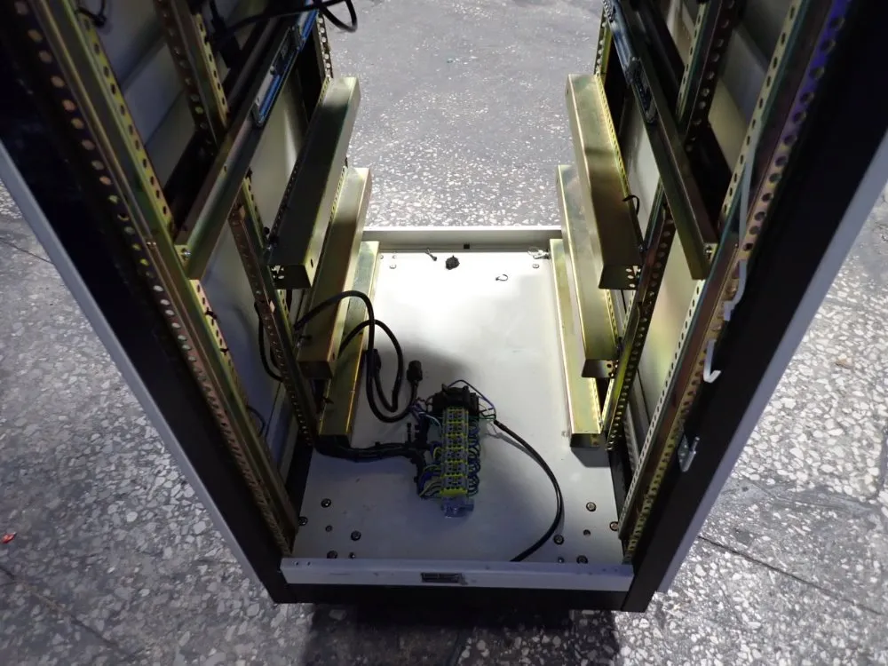 Amco Modular Enclosure