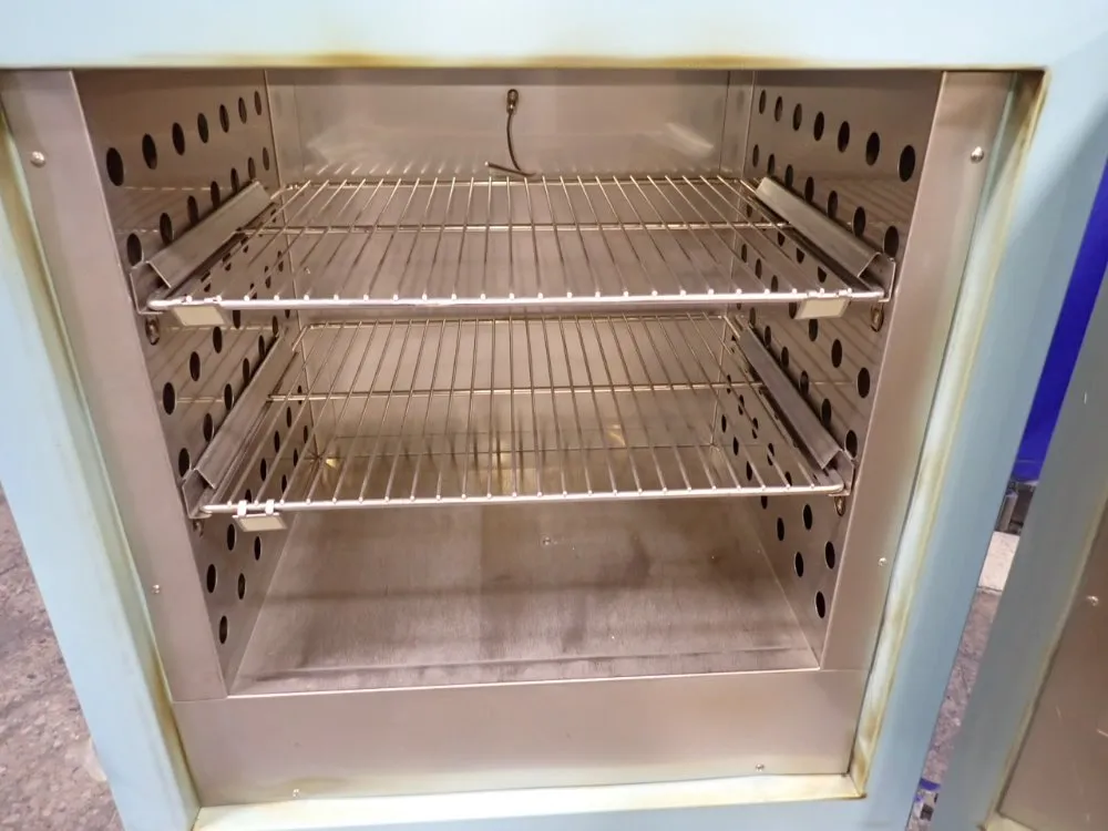 Blue M 260°c Electric Oven - 0v-490a-3