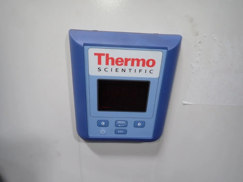 Thermo Scientific Electric Oven - Heratherm Oms100