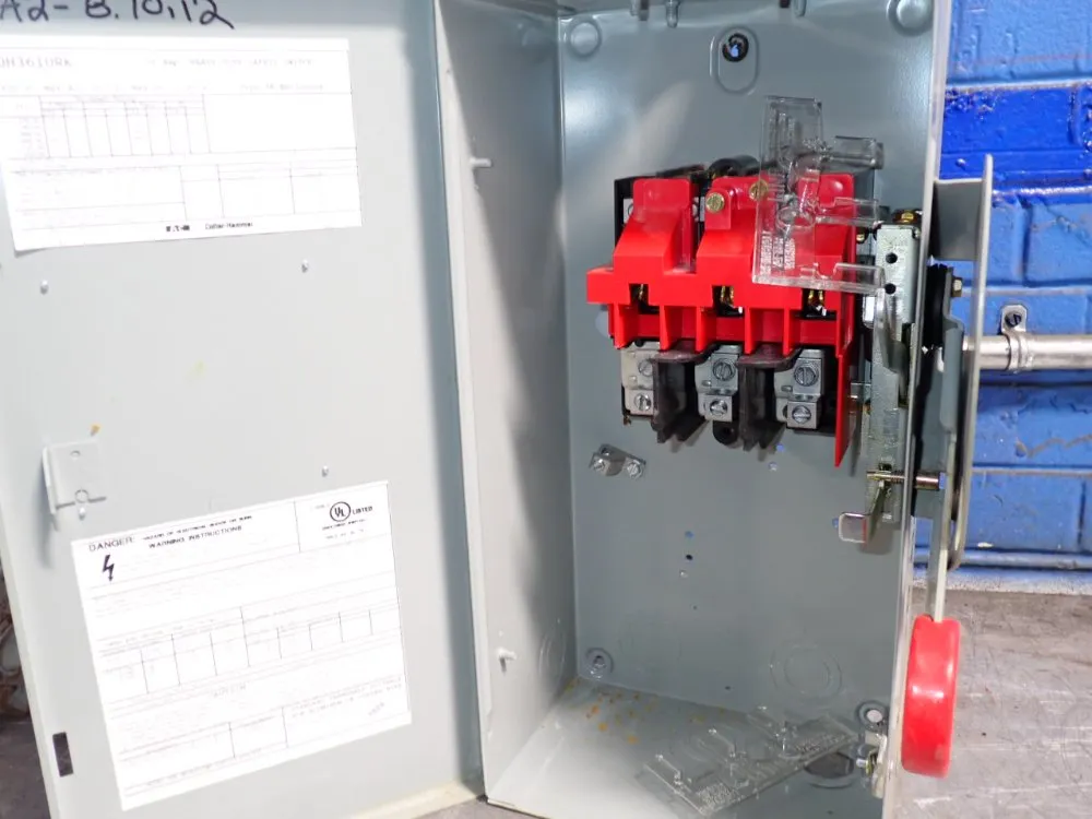 Eaton 30 Amp / 600 Vac Non Fusible Disconnect - Dh361urk