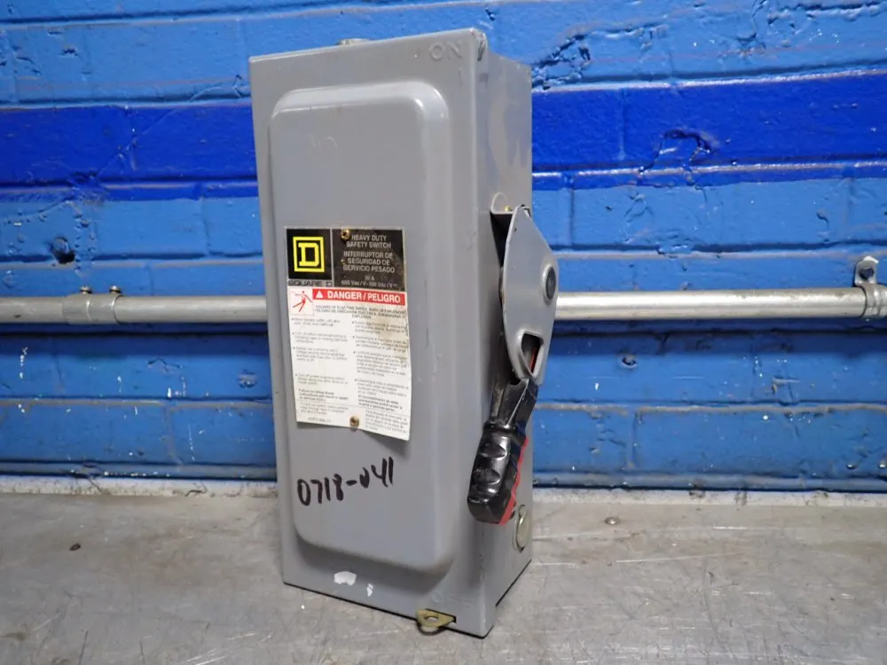 Square D 30 Amp / 600 Vac Non Fusible Disconnect - Hu361