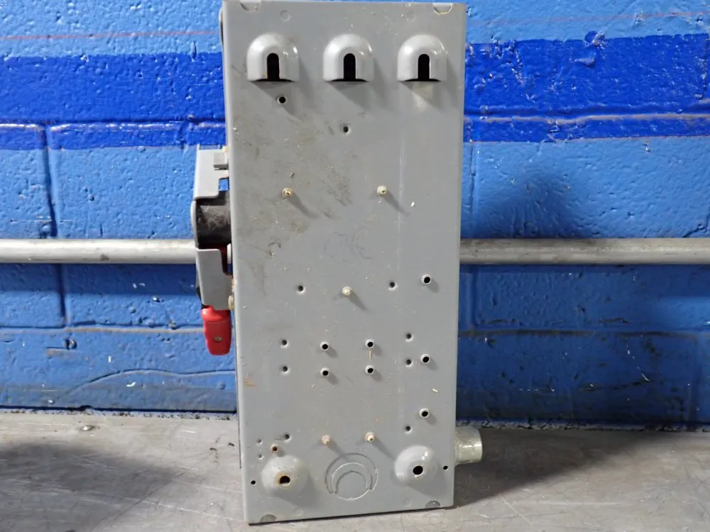 Square D 30 Amp / 600 Vac Fusible Disconnect - H361