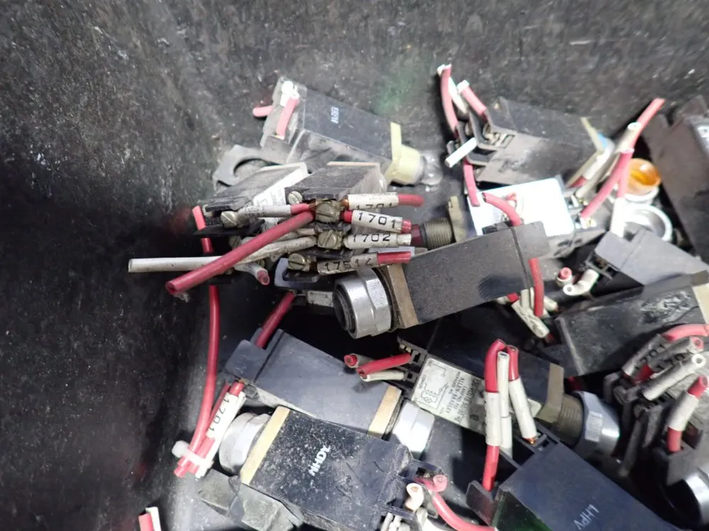 Allen-bradley, Cuttler-hammer Misc. Hardware