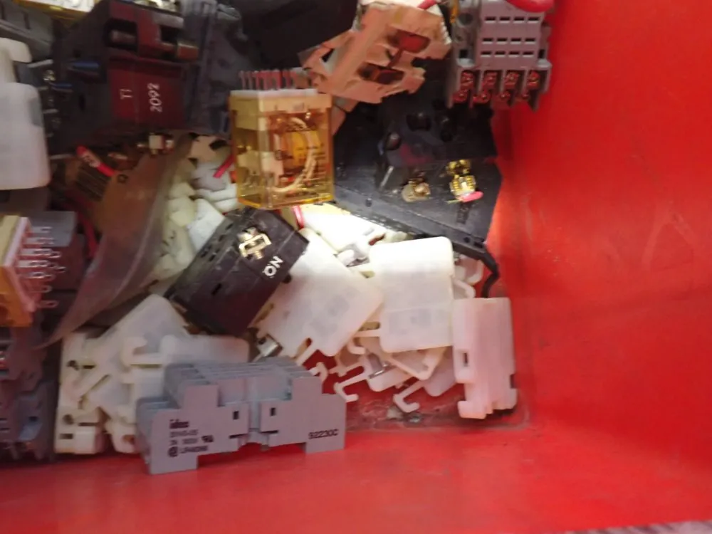 Allen-bradley, Potter & Brumfield Misc. Electrical Hardware