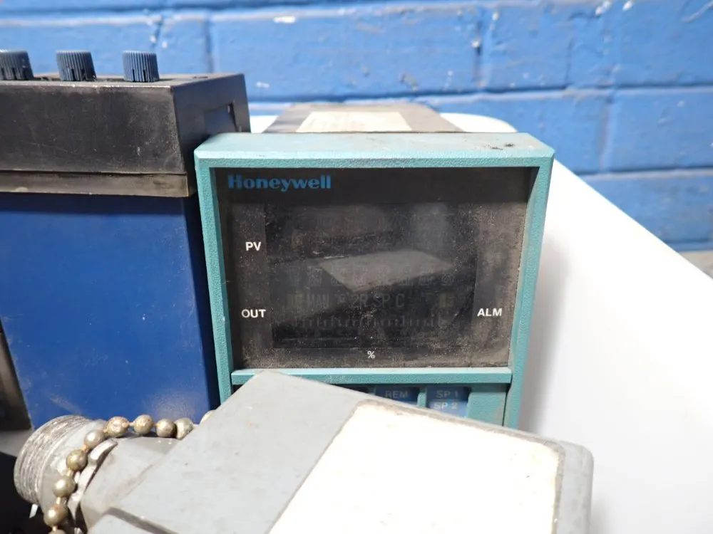 Atc, Amf, Square D, Honeywell, Dynisco Misc. Equipment