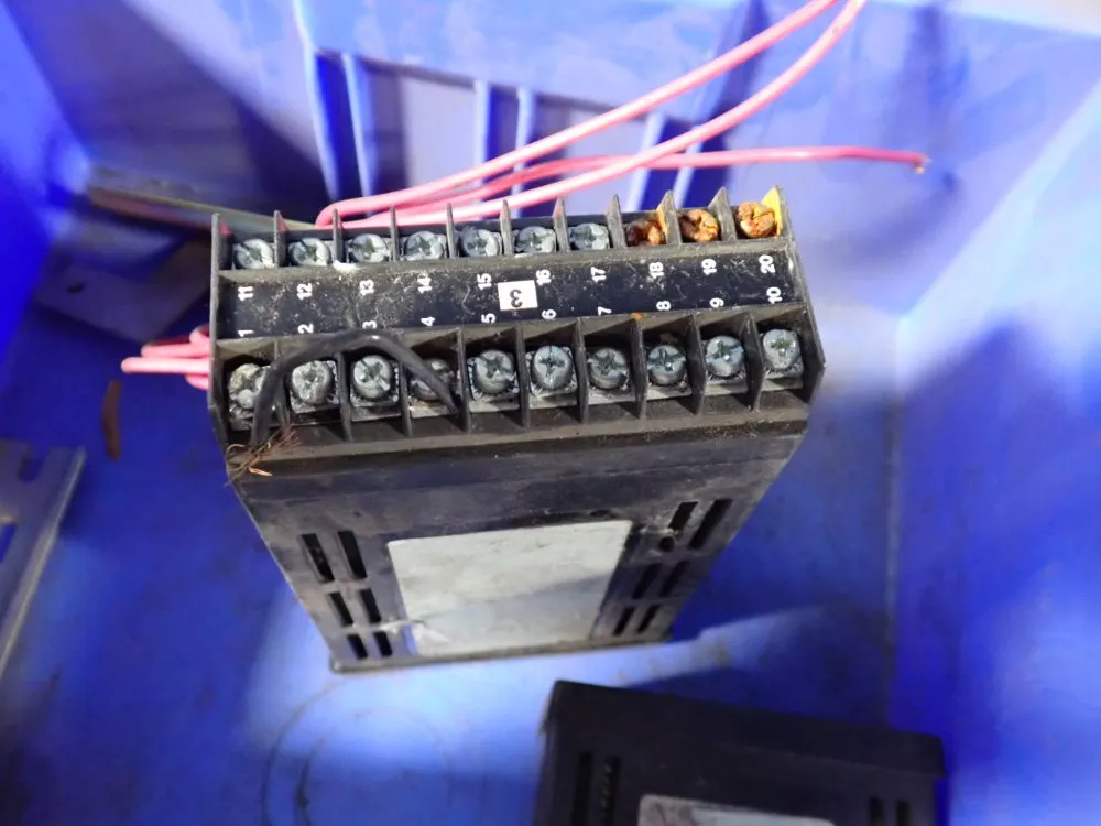 Eurotherm Controls Inc, Newport Elec. Thermocoupler