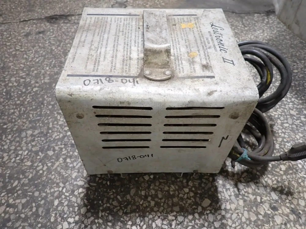 Lester Electrical Battery Charger - 7850