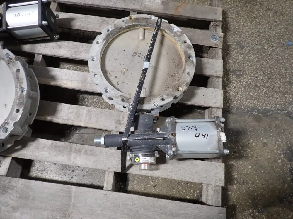 Wam 13 1/2" Butterfly Valves - V2fs350zb