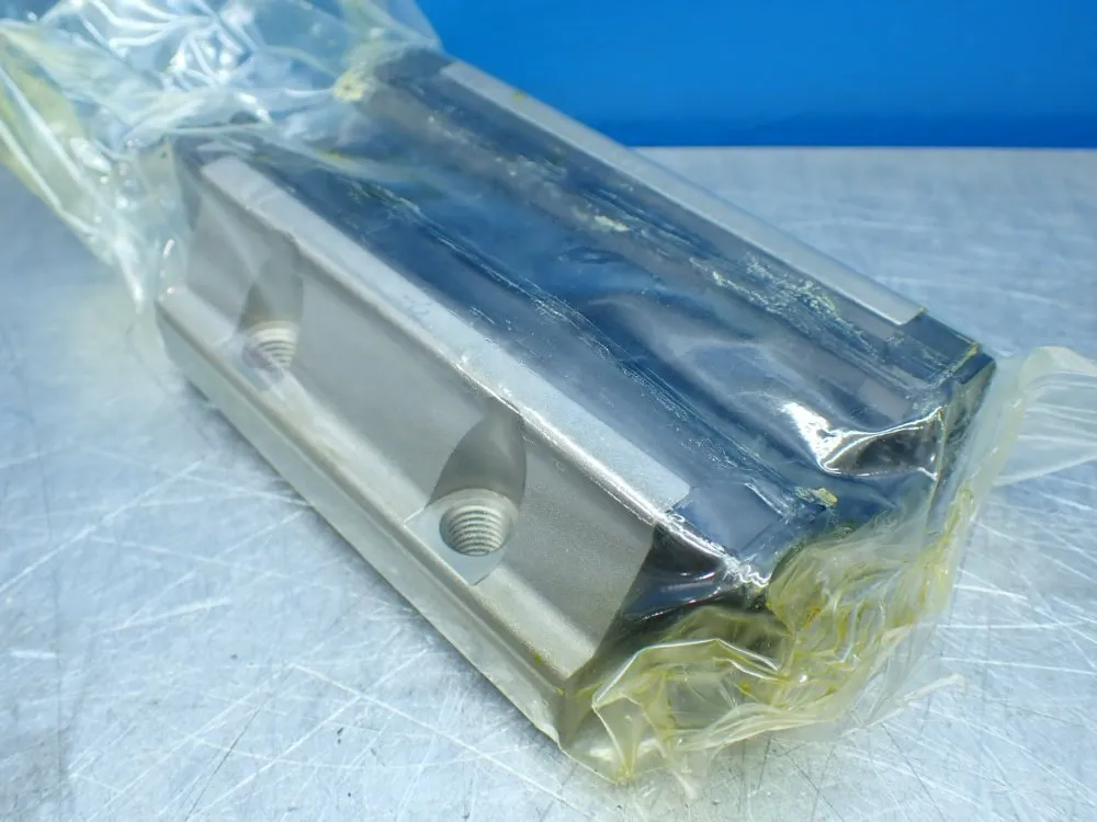 Thk 28mm Rail, 90mm Wide X 131mm Long Precision Linear Guide Block - Shs30lc1ss(gk)