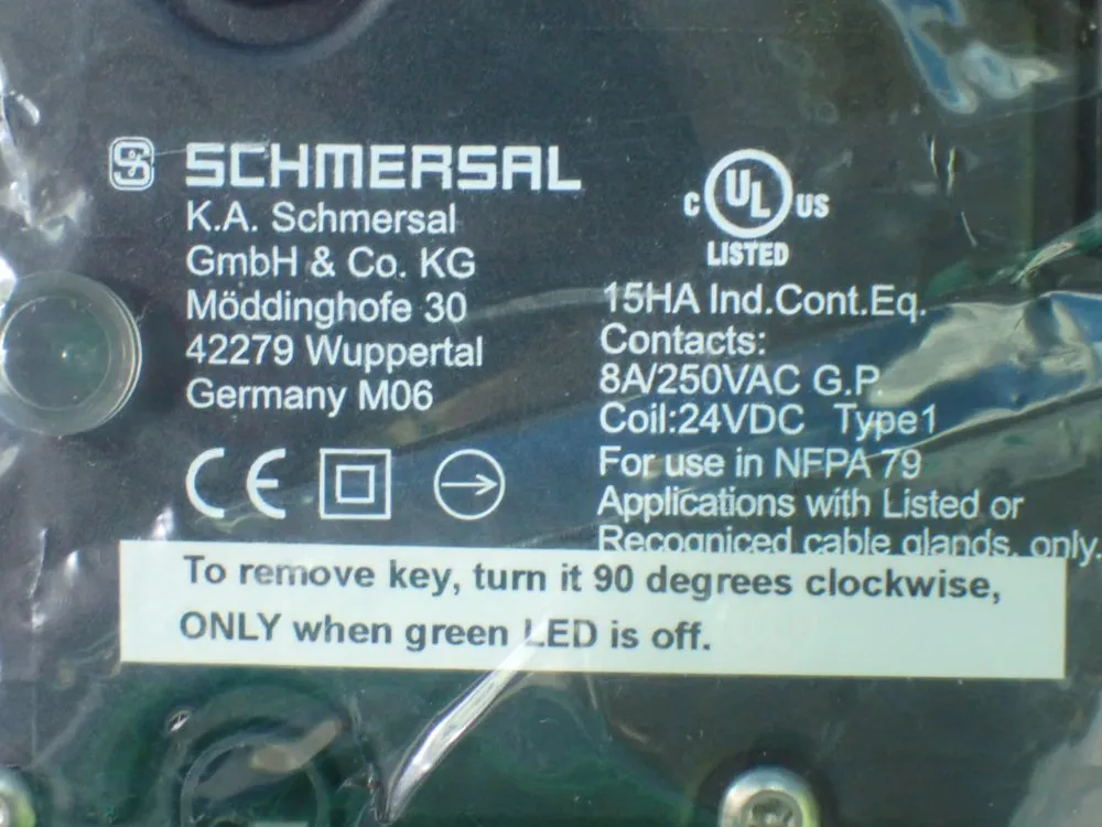 Schmersal Safety Interlock Switch - Tzmw24vdc/cdi
