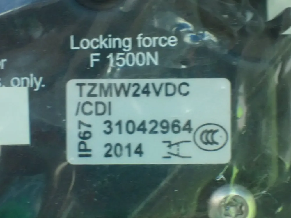 Schmersal Safety Interlock Switch - Tzmw24vdc/cdi