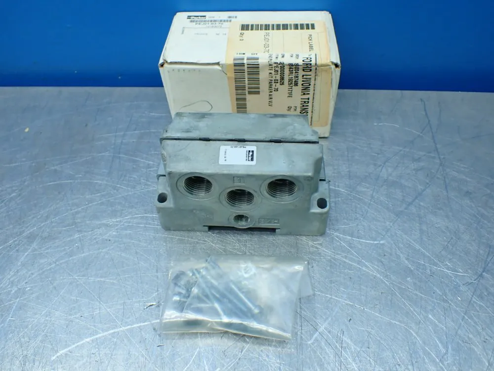 Parker Pneumatic Valve Base Plate Unit - Pej01-03-70