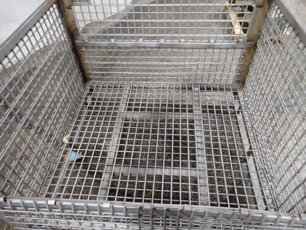 Ford 51" X 45" X 28" Wire Basket