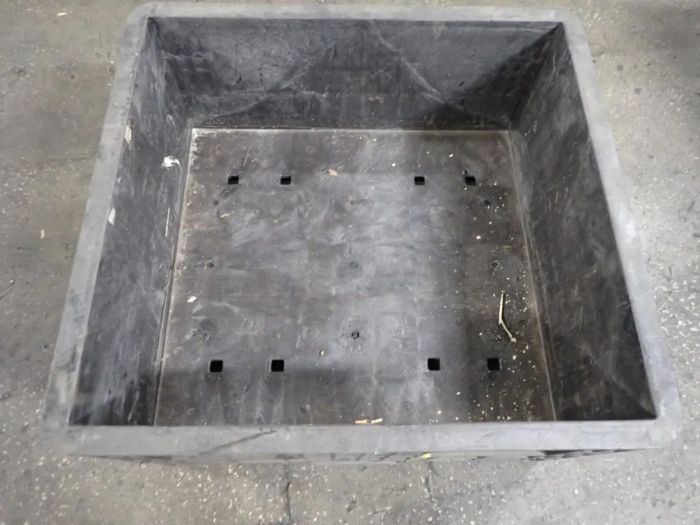 27 1/2" X 29 1/2" X 12" Stackable Plastic Basket