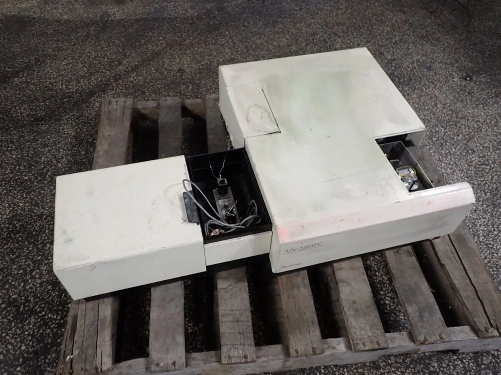 Shimadzu Spectrophotometer - Uv-3101pc