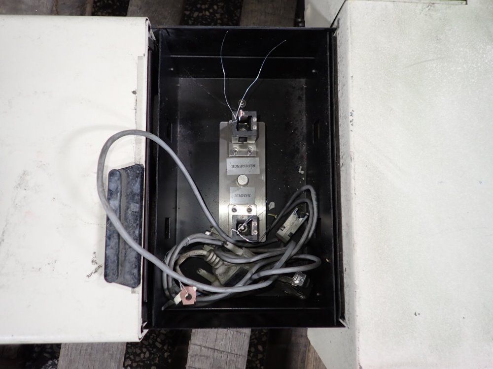 Shimadzu Spectrophotometer - Uv-3101pc