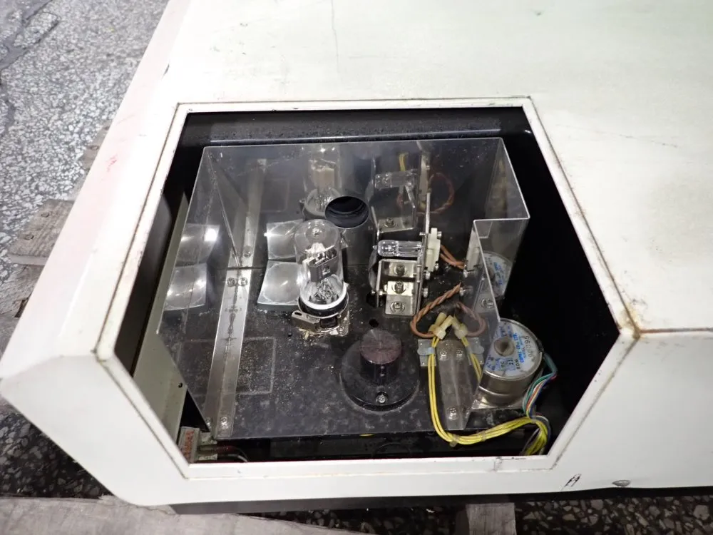 Shimadzu Spectrophotometer - Uv-3101pc